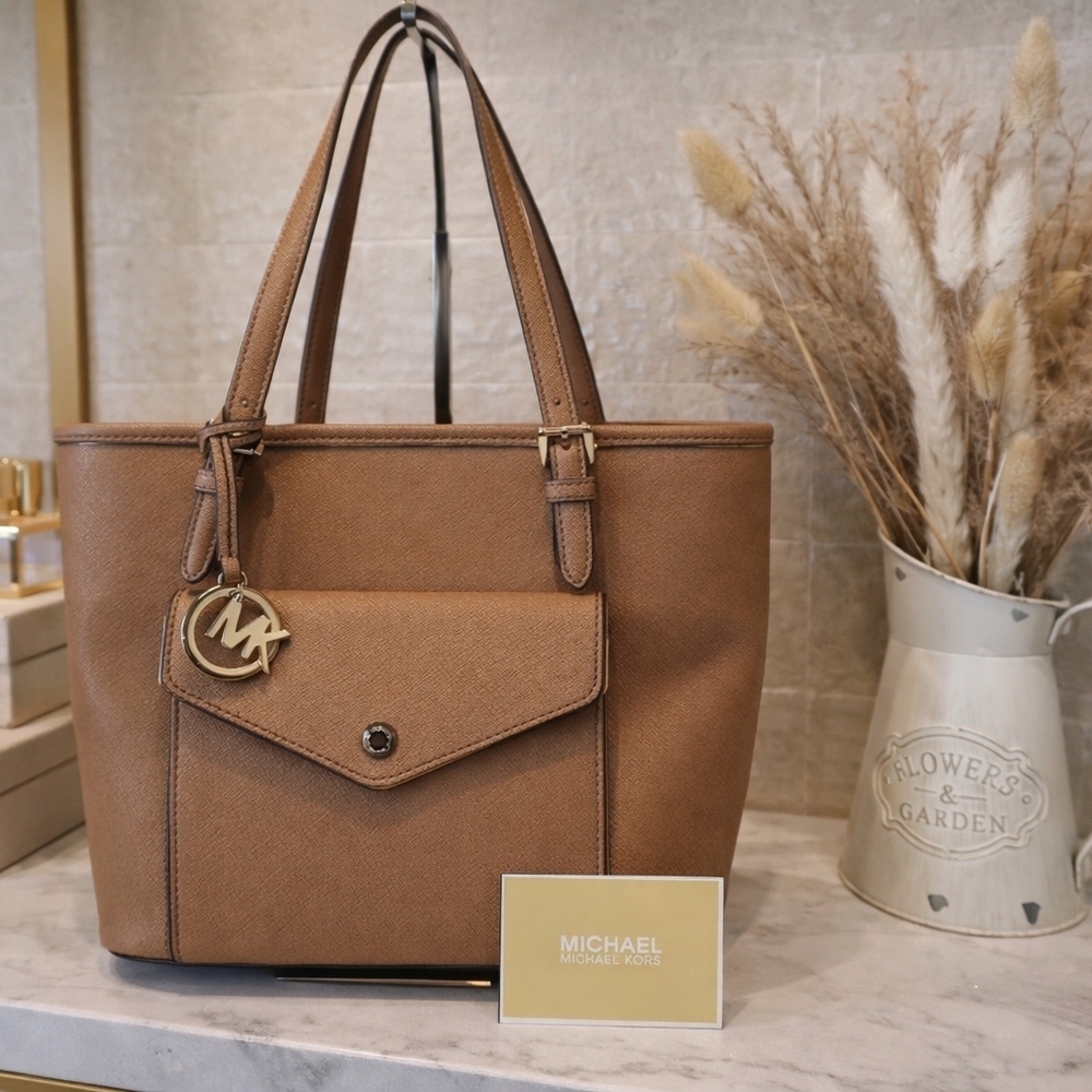 MICHAEL KORS SAFFIANO FRAME TOTE BAG TAN DARK KHAKI MEDIUM‎ LEATHER PURSE EUC